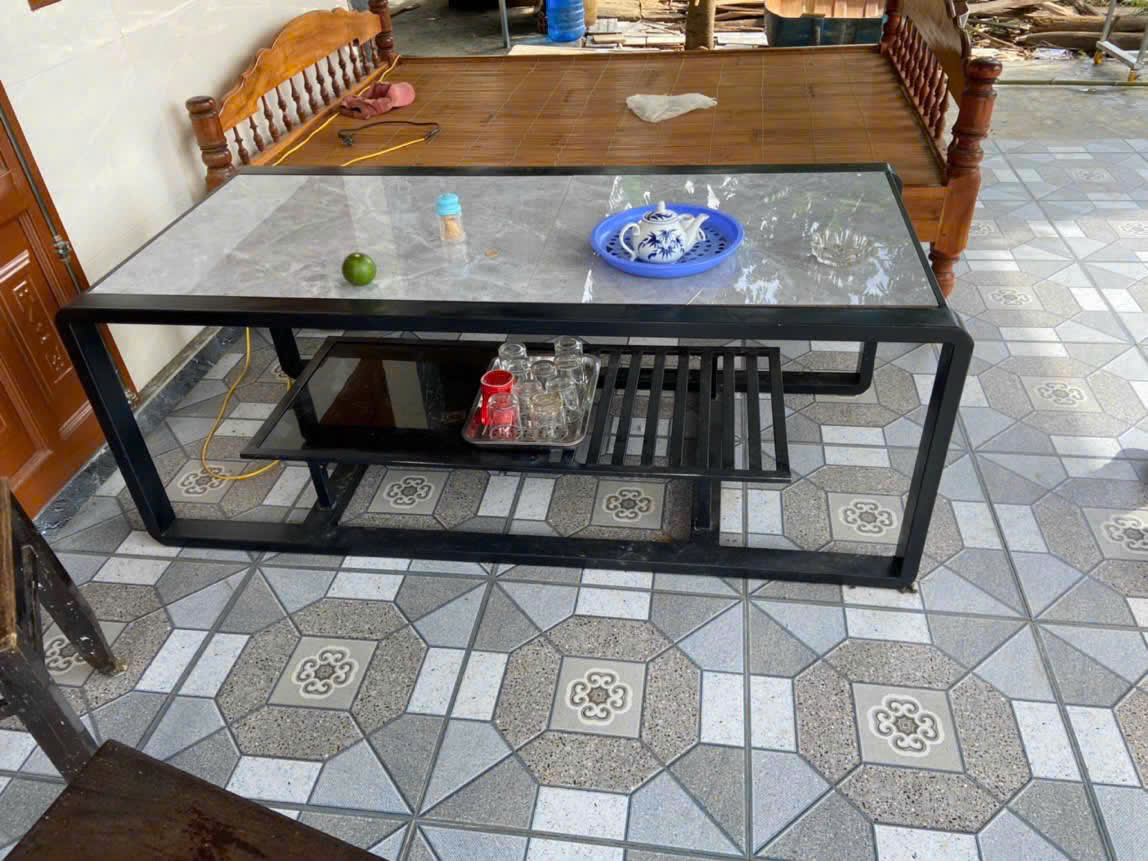 Bàn Trà Khung Sắt Hộp Sơn Tĩnh Điện Mặt Đá Marble Cao Cấp