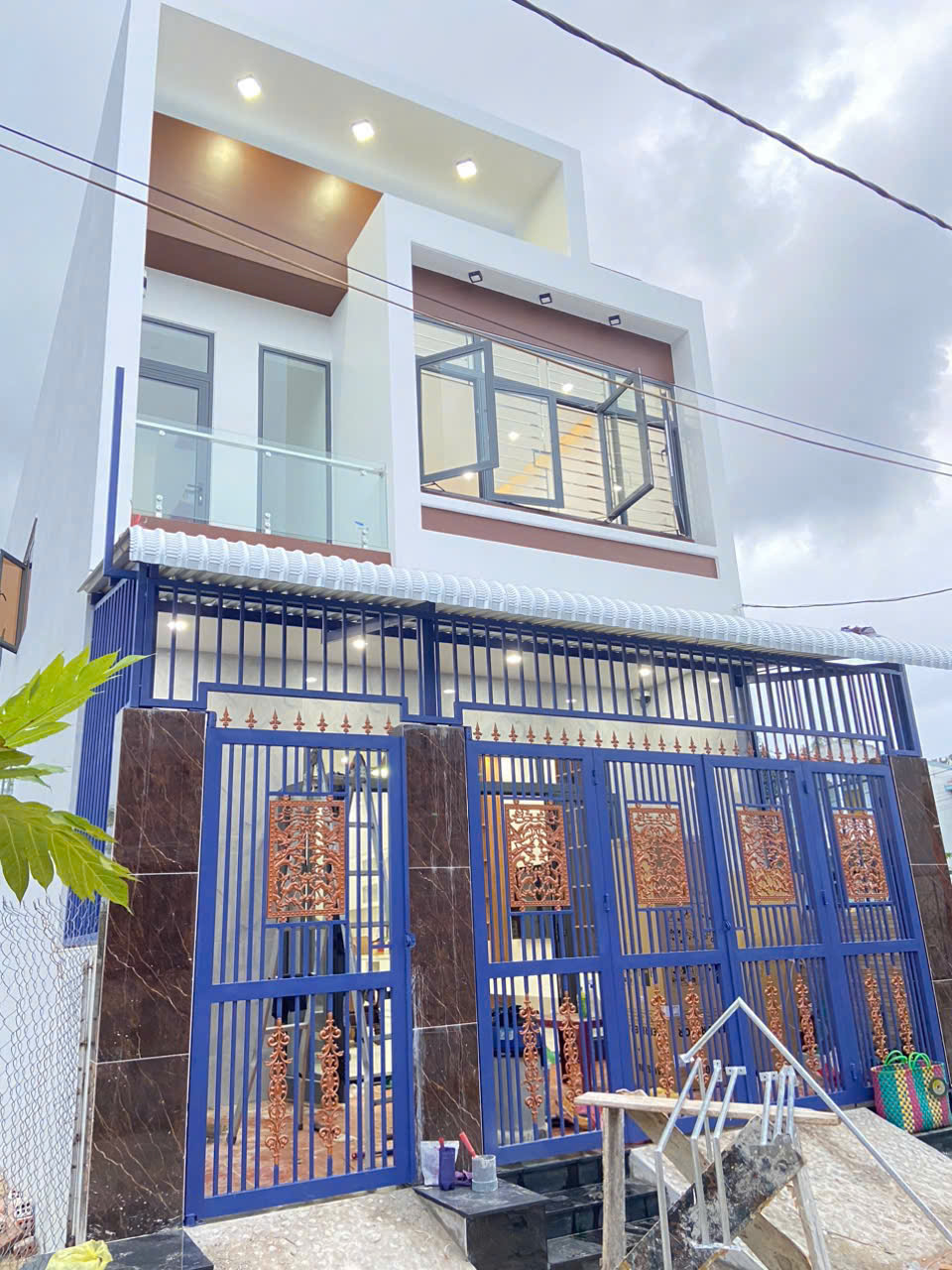 Giàn Lam Sắt Che Nắng Pergola Sân Vườn Biệt Thự thi công tại Hòa Quý Đà Nẵng